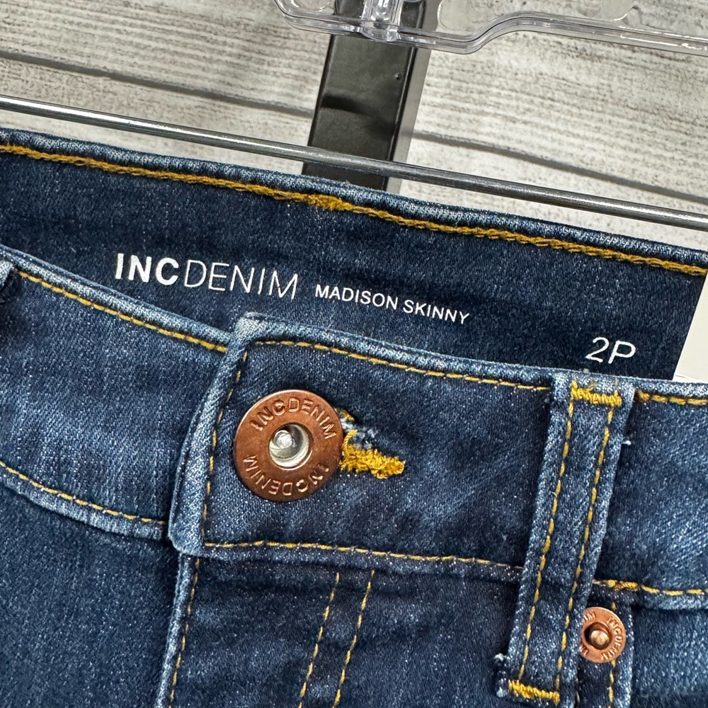NWT INC Madison Skinny Jeans - Picture 7 of 9